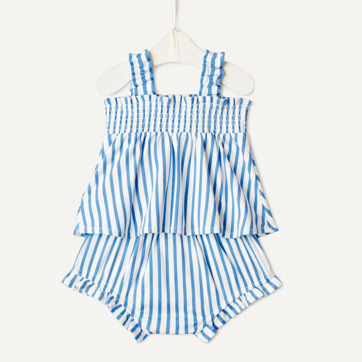 Amazon Essentials x Sofia Grainge Baby - Mädchen Spielset aus baumwollener, ärmelloser Bluse und Shorts