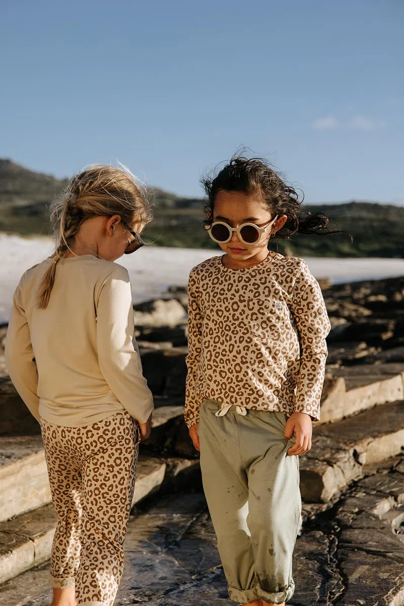 Cloby Kinder Long Sleeve Shirt/Langarmshirt - mit UV-Schutz (UPF 50+) - für Jungen und Mädchen - Leopard braun (Gr. 3-4 Jahre)