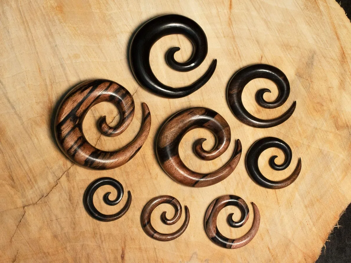 Fly Style Dehnspirale Expander Ohr Piercing aus verschiedene Holzarten