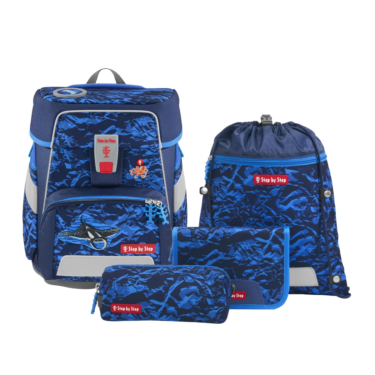Step by Step Schulranzen-Set SPACE „Manta Rio“ 5-teilig, blau, Unterwasserwelt-Design, ergonomischer Tornister mit Reflektoren, höhenverstellbar mit Hüftgurt für Jungen ab der 1. Klasse, 20L