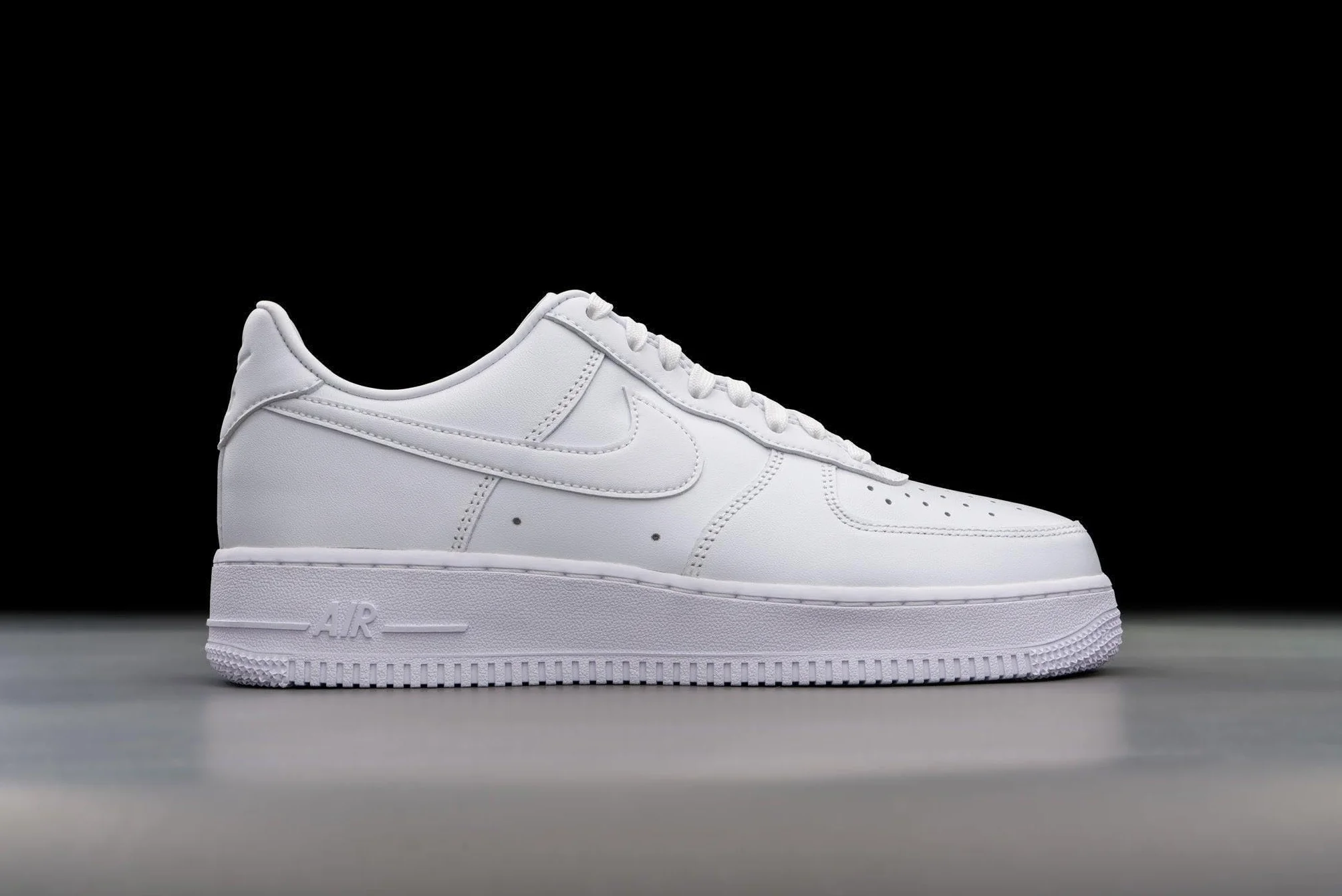 Nike Air Force 1 07 Herren Basketballschuh