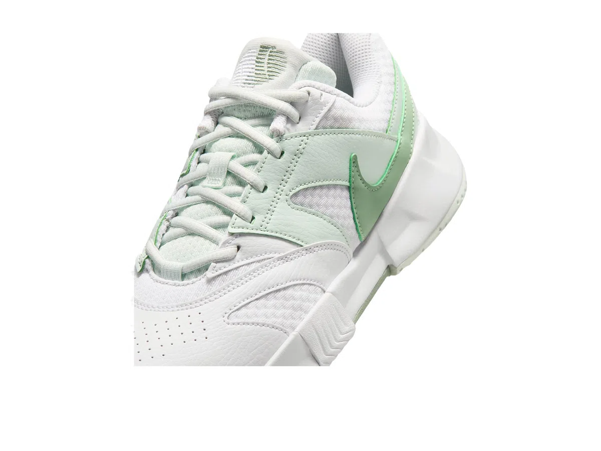 NIKE Dame Court Lite 4Tennisssko
