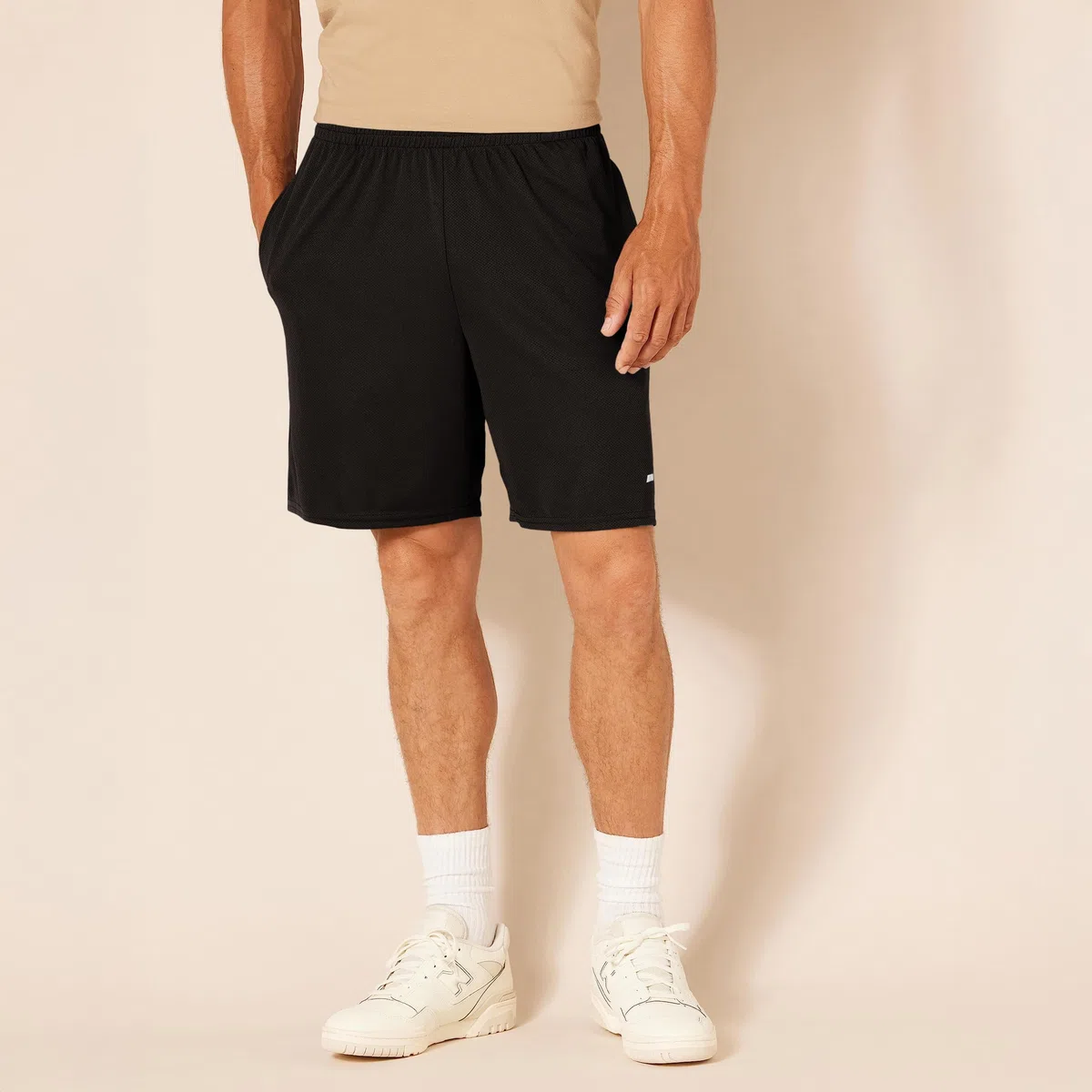 Amazon Essentials Herren Sportliche Basketball-Performance-Tech-Trainingsshorts mit Lockerer Passform, 20,3cm Beininnenlänge, 2er-Pack