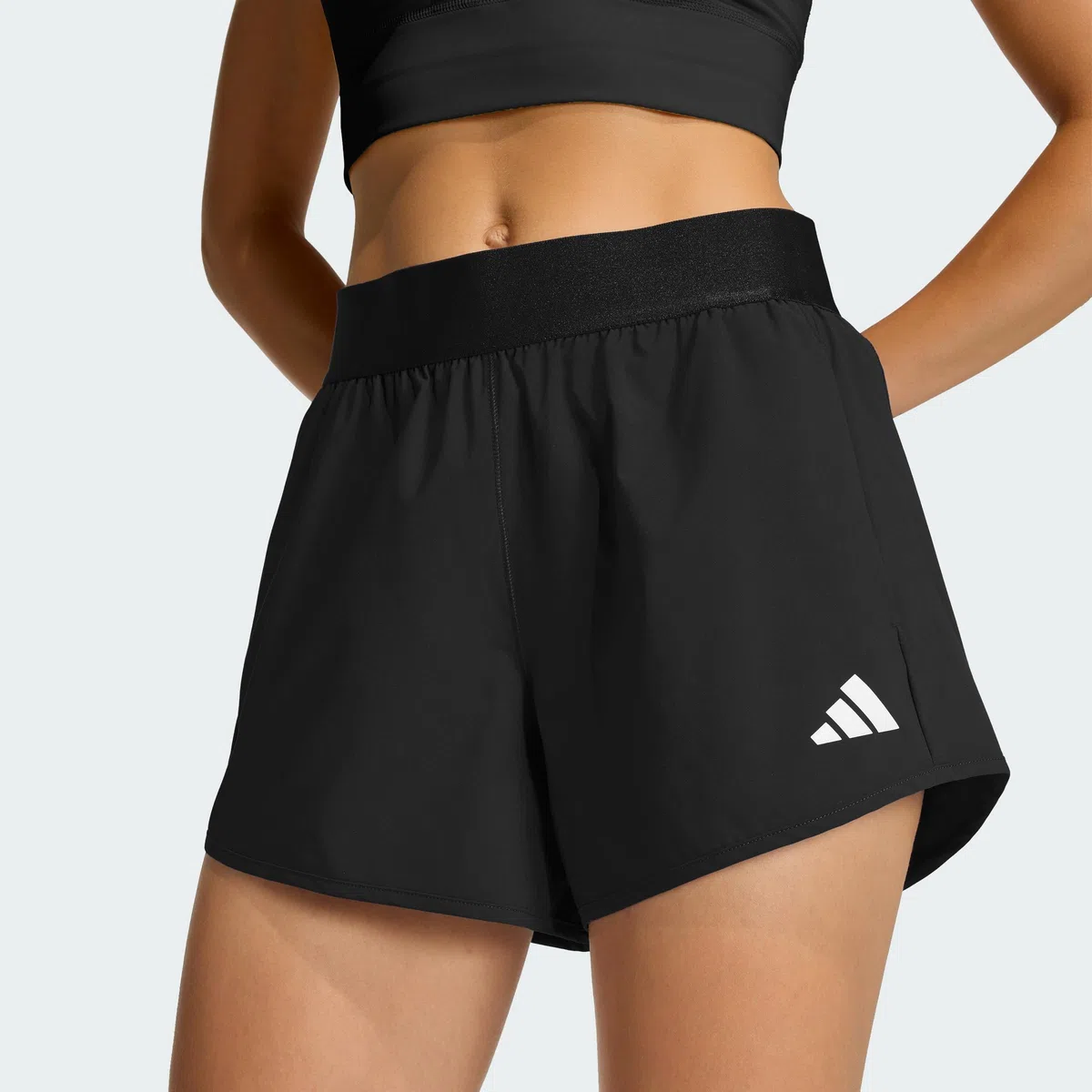 adidas Women's Pacer Workout Flex gewebte Shorts