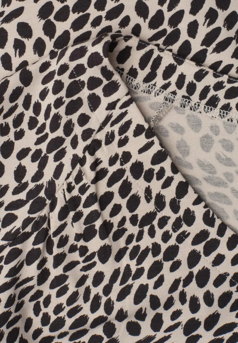 Leo-Shirt mit Boat Neck und Elastikbund
