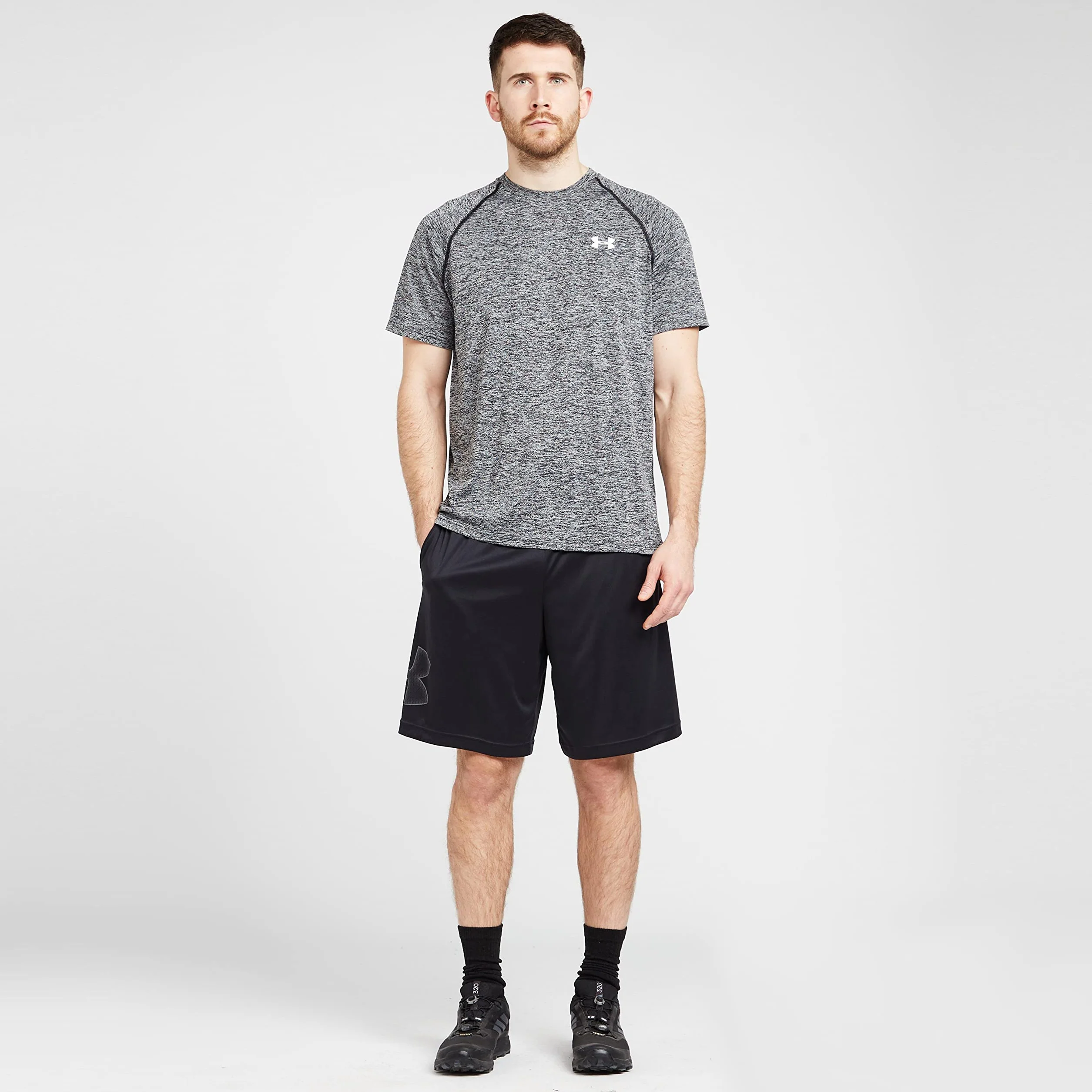 Under Armour Herren Tech Graphic Short Laufshorts