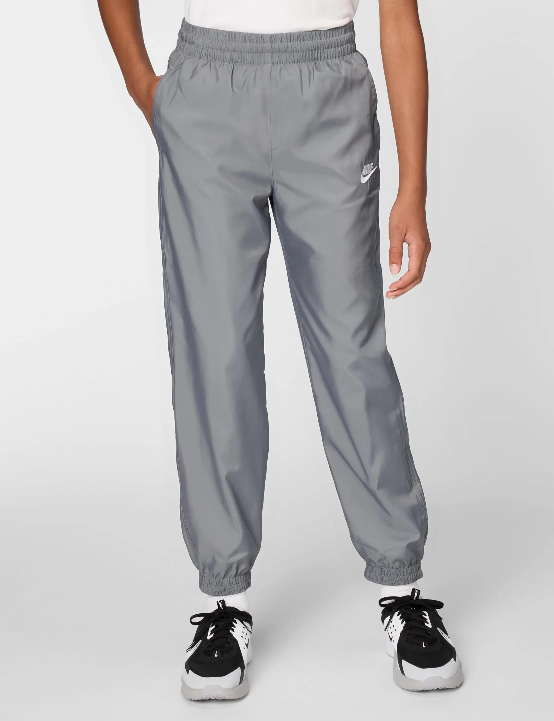 Nike Sportswear Club Web-Jogger (ältere Kinder), HF8141