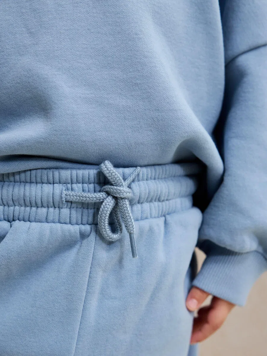 NEXT Jungen Rundhalspullover mit Print und Jogginghose im Set 62-122