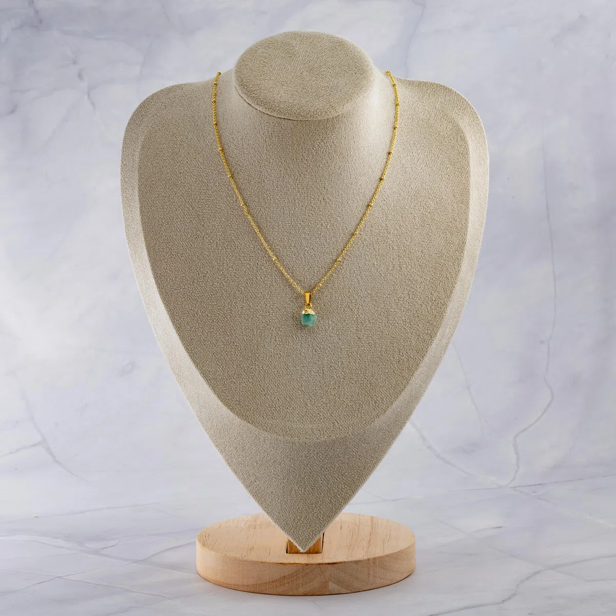 Chakra-Halskette aus rohen Edelsteinen mit 18 Karat Goldplattierung - Edelstahl - 36cm + 8cm verstellbar