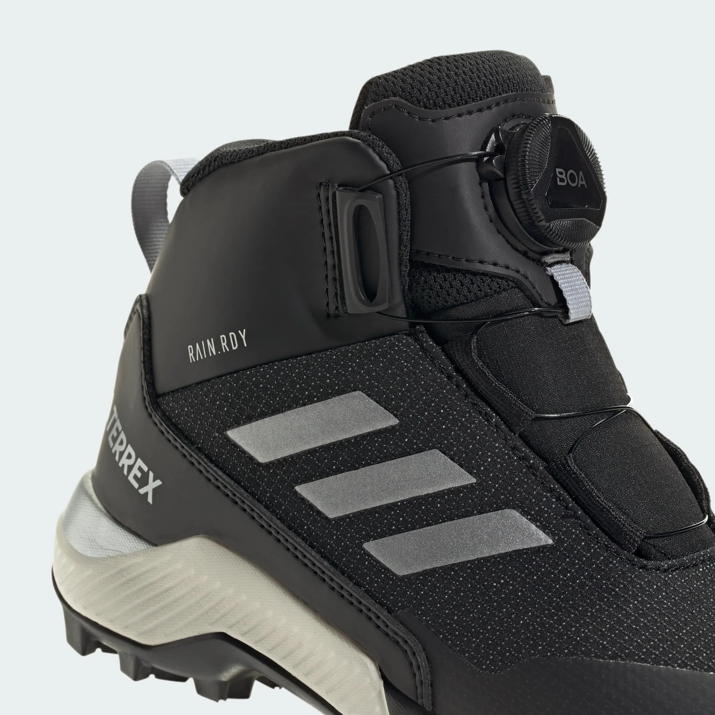 adidas Unisex Kids Terrex Winter Mid BOA RAIN.RDY Wanderschuh