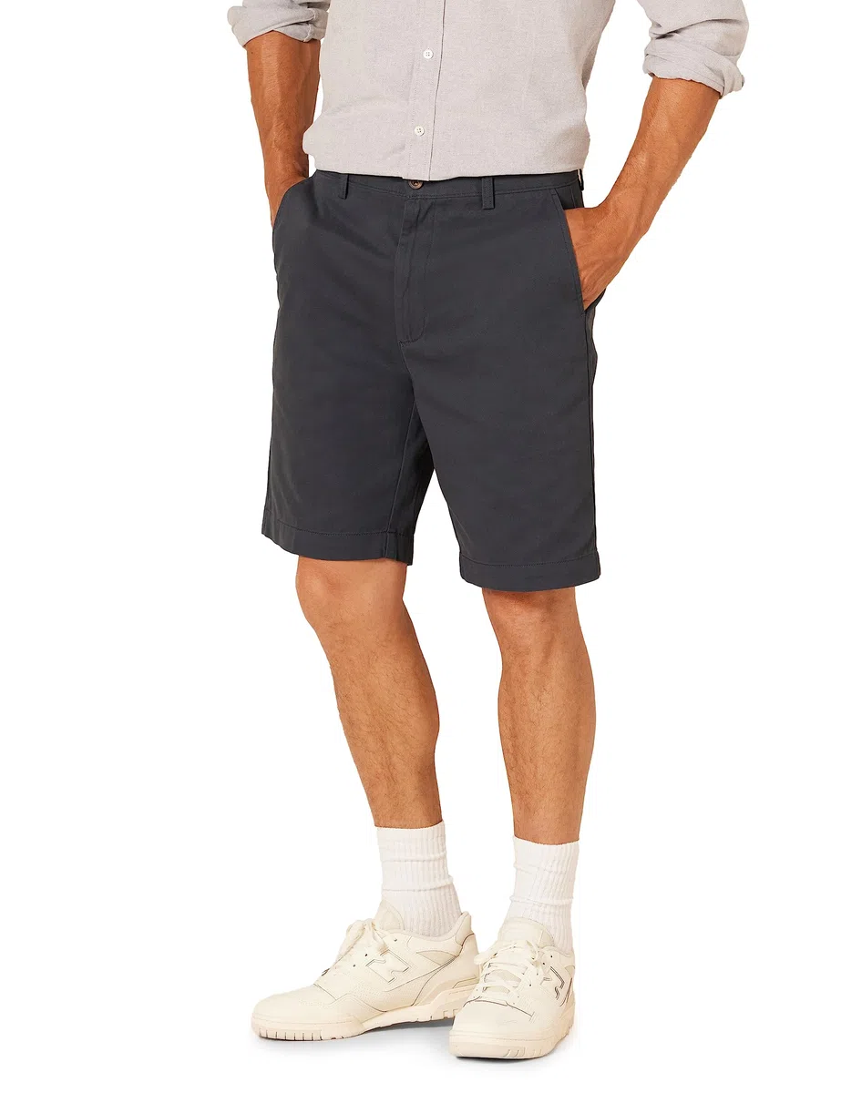Amazon Essentials Herren Classic-Fit-Chino-Shorts, 23cm