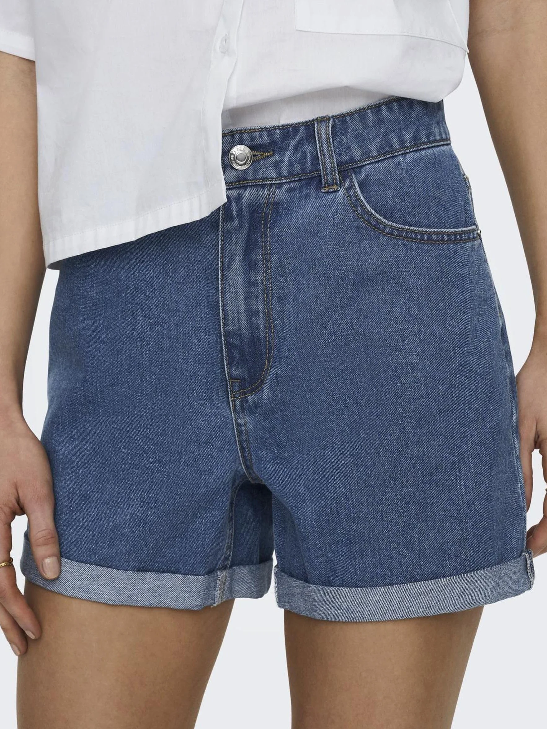 ONLY Female Jeans-Shorts ONLVEGA Hohe Taille Normal geschnitten Shorts