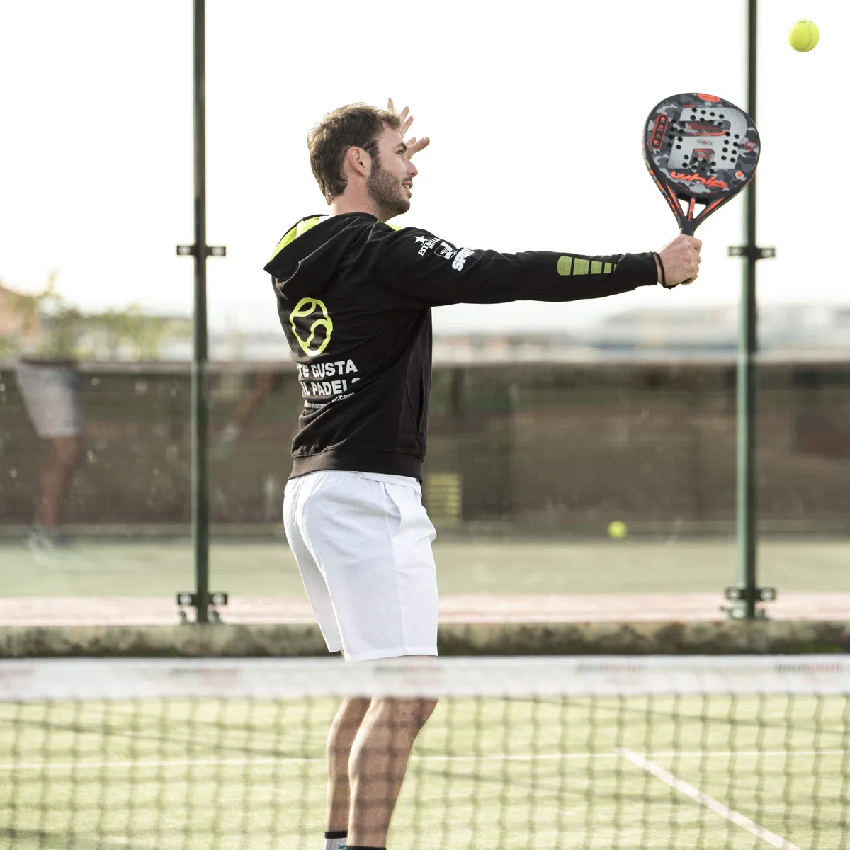 Barcelona Padel Tour - Herren Short mit Taschen - Leichte und atmungsaktive Padel Special Printed Fabric Short - Sportbekleidung