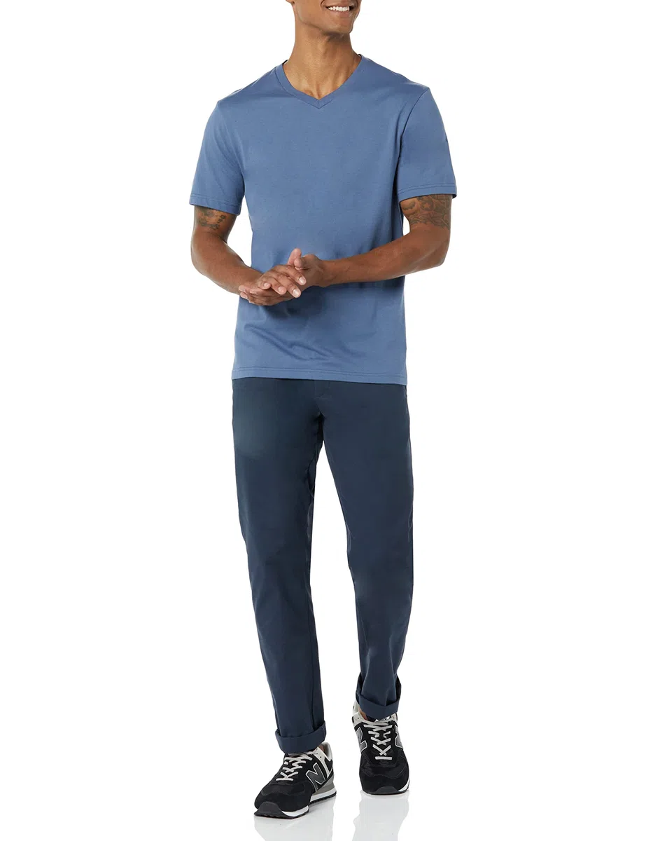 Amazon Essentials Herren Kurzärmelige T-Shirts mit V-Ausschnitt