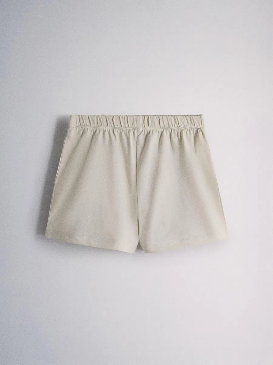 THE SET Mädchen T-Shirt mit Rüschenärmeln und Shorts aus Baumwolljersey, 5er-Pack