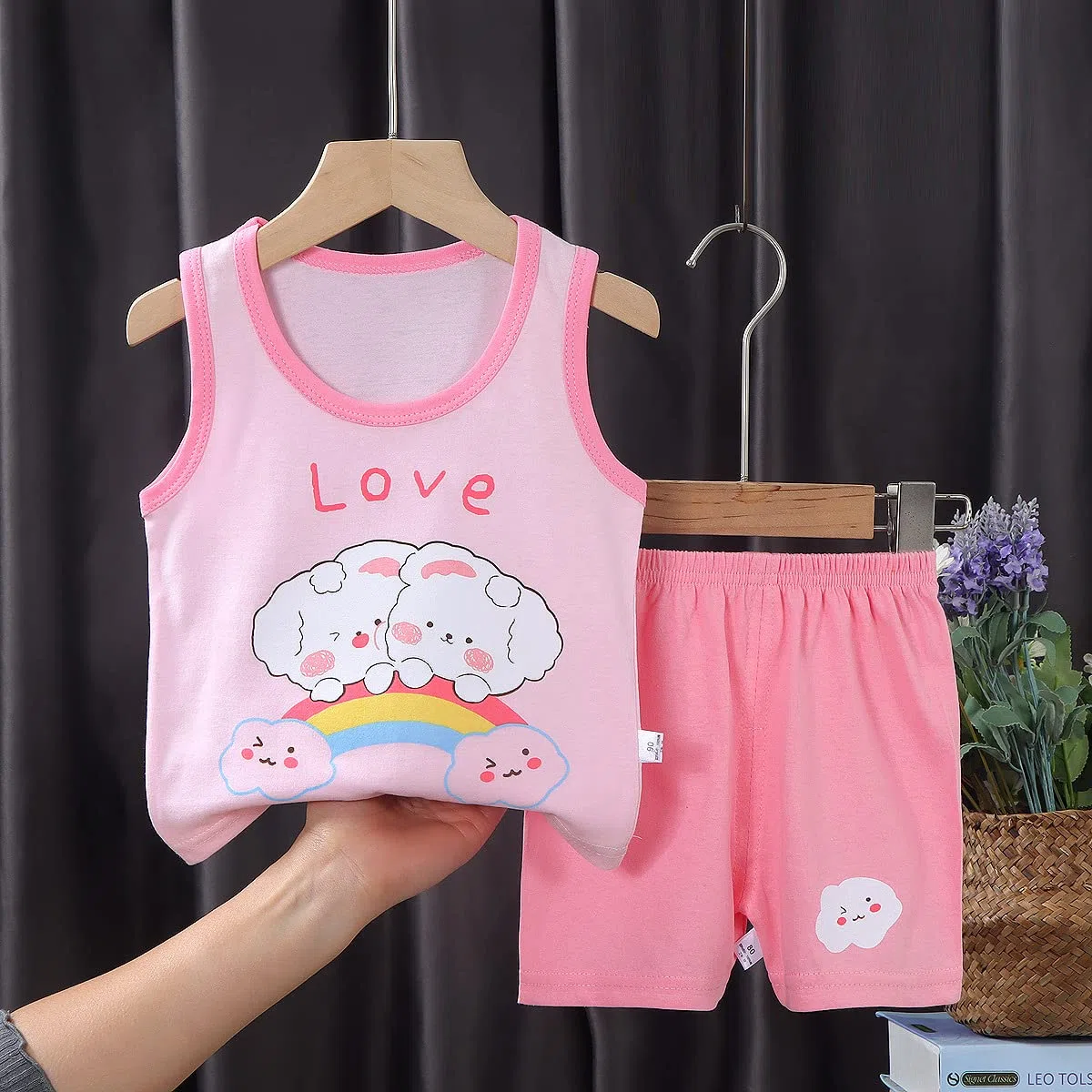 8er Packung Mädchen oder Babies Ärmelloses T-Shirt Weste Oberteile Shorts Hosen Outfits Kleidung Sets, Alter (6 Monate-5 Jahre)