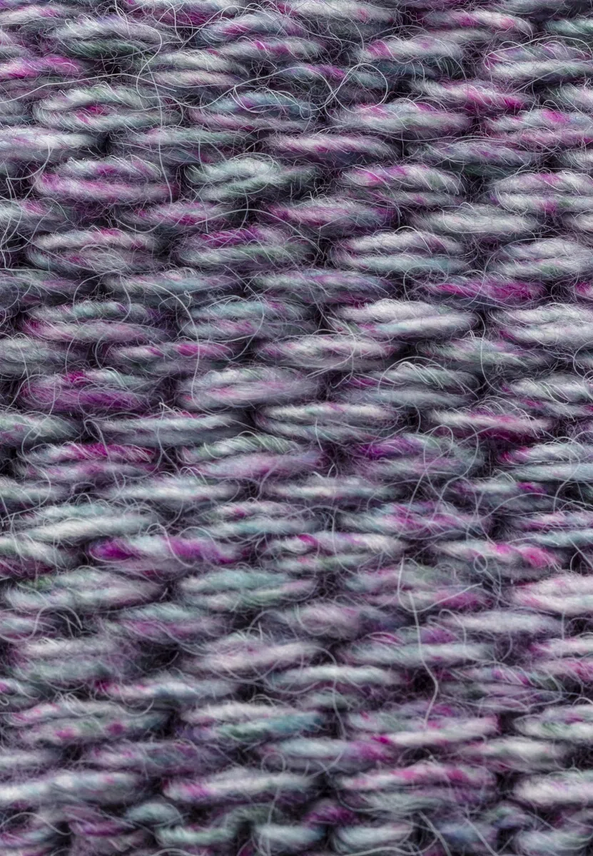 Sterntaler Strickmütze aus Multicolor Garn - Unisex Bommelmütze mit tollem Strickmuster - Kindermütze mit Futter aus wärmendem Microfleece - Wintermütze