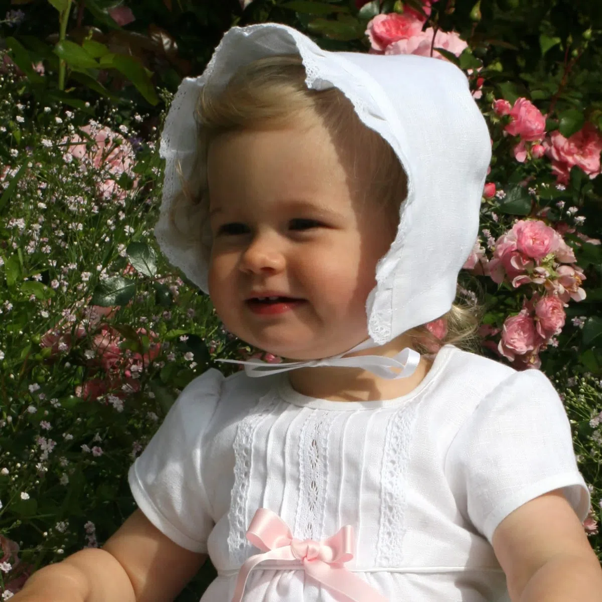 Taufmütze Mädchen und Junge Taufe Unisex Taufmütze aus weißem Leinen für Taufkleid Größe 62-86