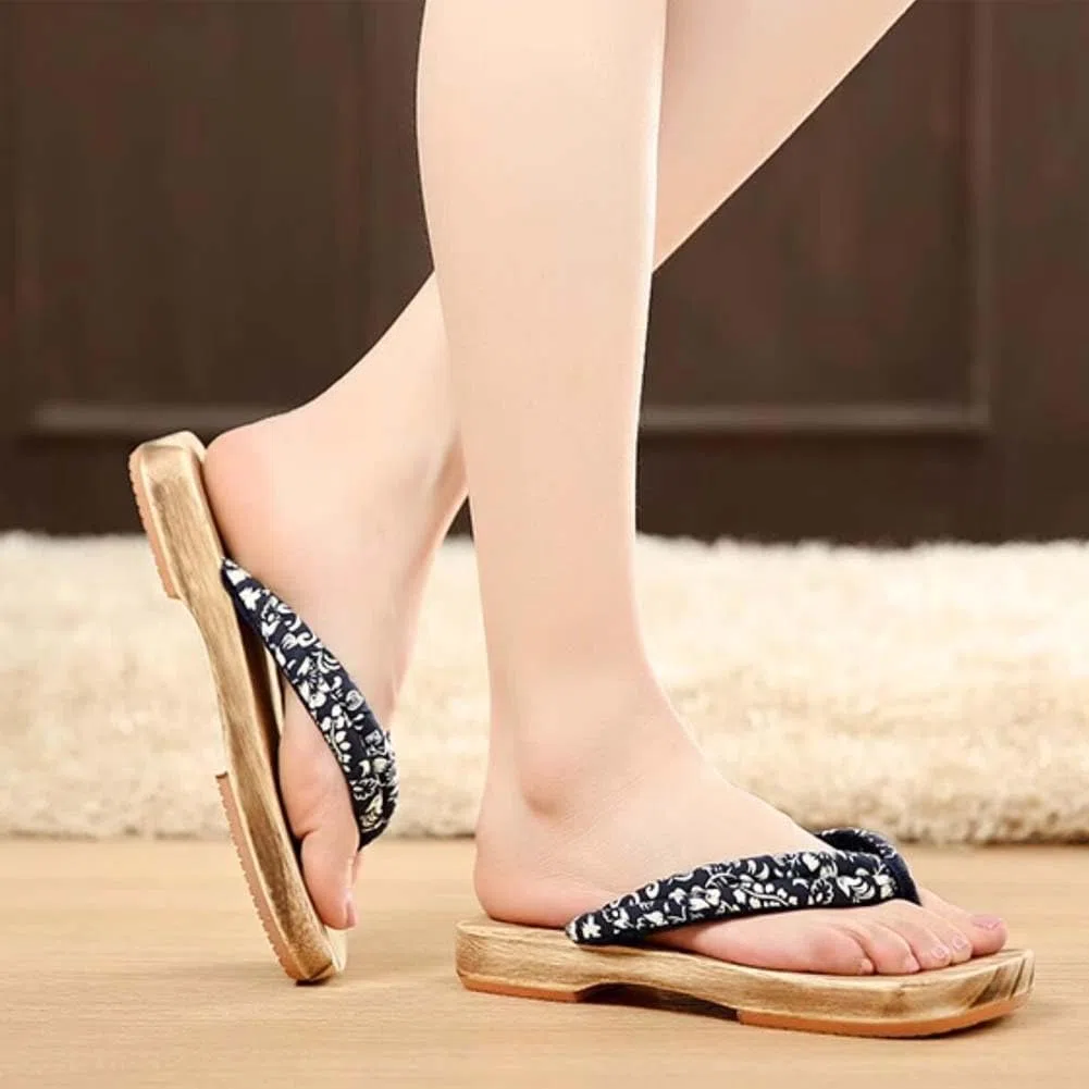 Japanischer Stil Cosplay Sandalen Clogs Paarmodelle Holzpantoffeln Ninja Flip Flop Geta Sandalen für Herren/Damen