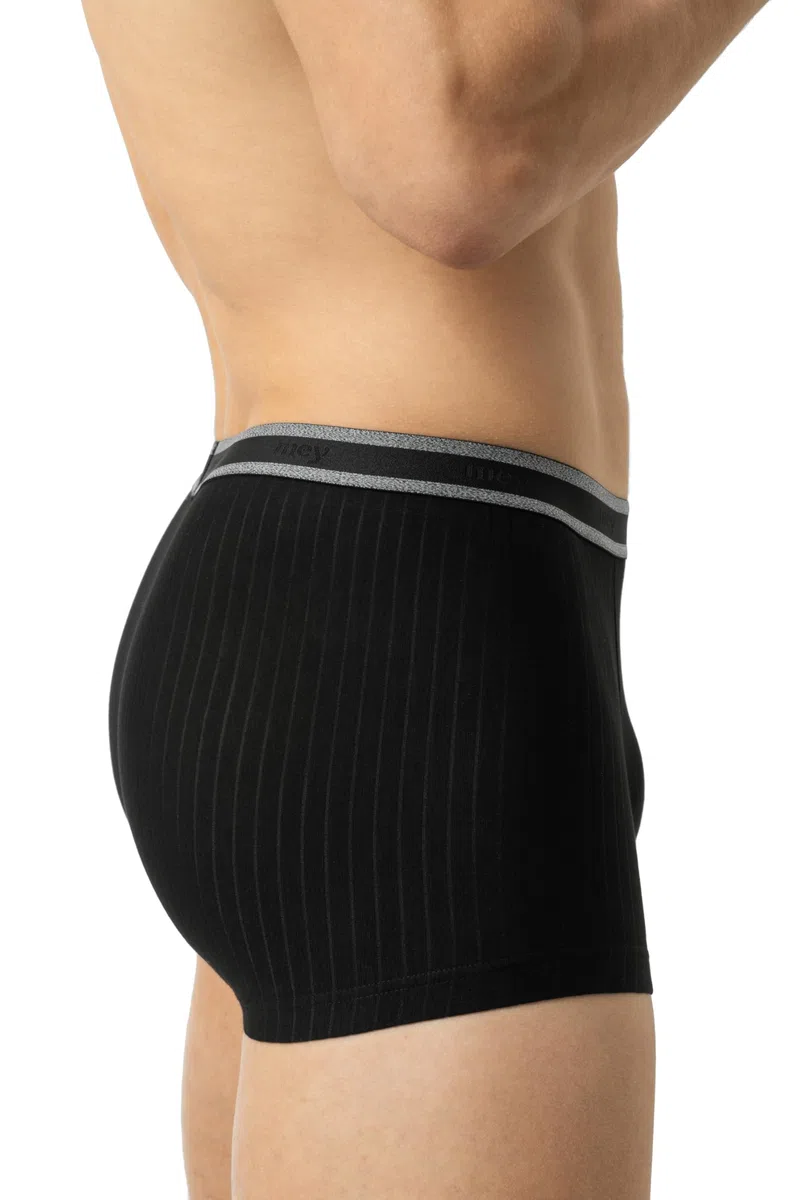 Mey Herren Shorty: Klassischer Sitz, Aufgesetzter Webbund, Logo, Flache Beinabschlüsse, Formstabil, Serie Unlimited