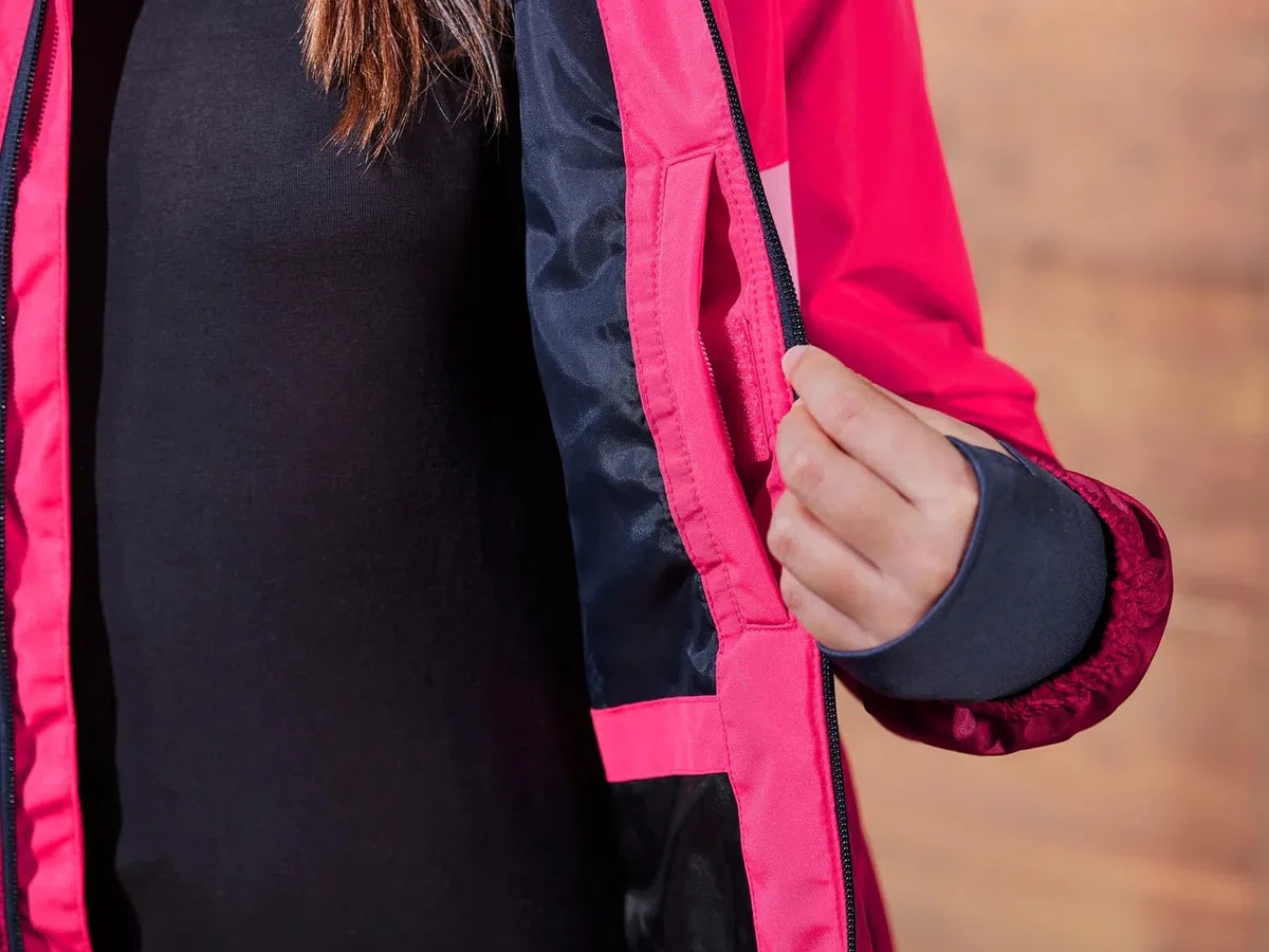 Crivit Kinder & Jugendliche Ski Jacke Skijacke Girls wasserabweisendes Obermaterial