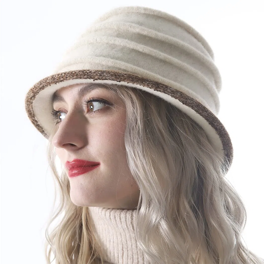 Dame Wolle Blumen Eimer Glocke Bowler Mütze Fühlte Kleid Hüte