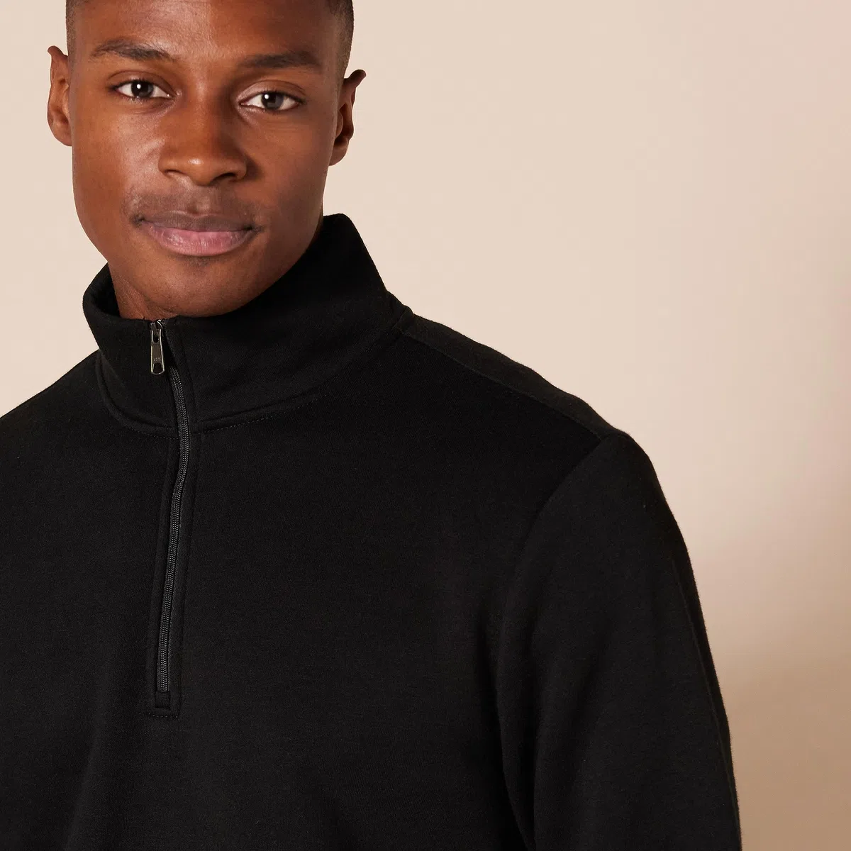 Amazon Essentials Herren Langärmliges Fleece-Sweatshirt Mit Viertelreißverschluss