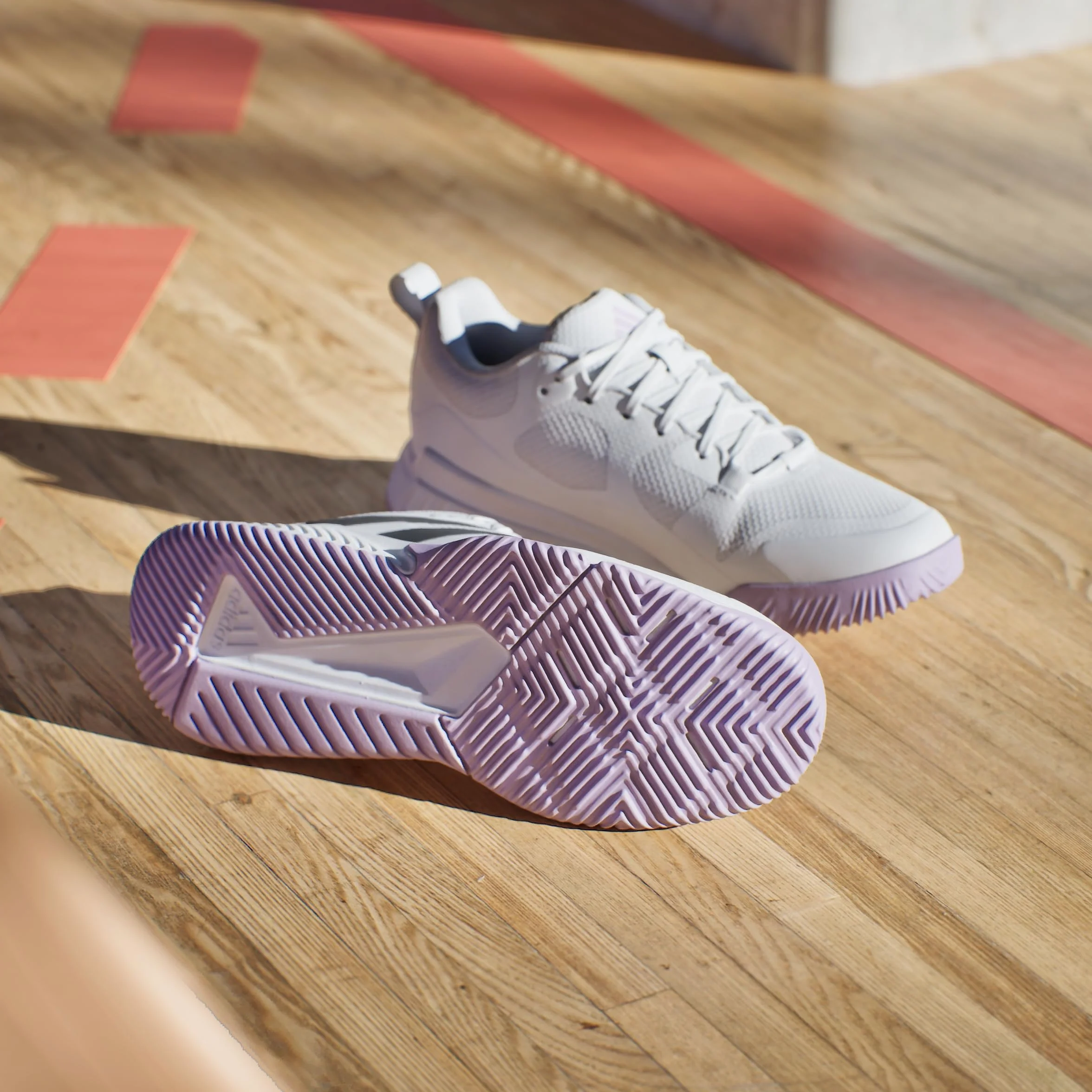 adidas Women's Court Team Bounce 2.0 Schuh