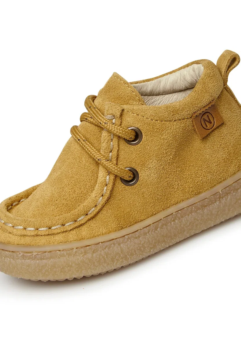 Naturino Schuhe aus Veloursleder